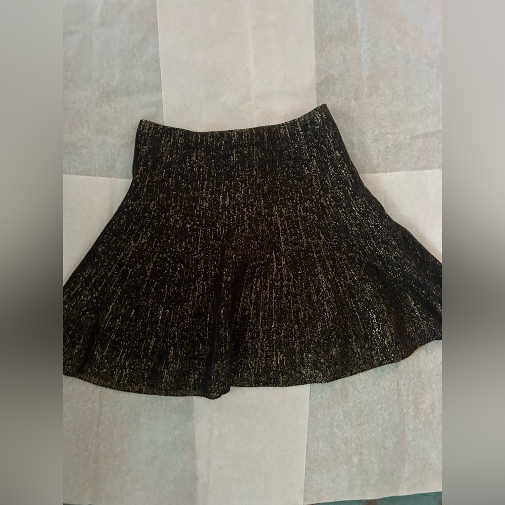 JOA gold and black knit skirt with side hidden zipper size small